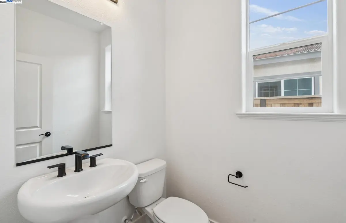 373 E Gobind Blvd, Mountain House, CA 95391 - Image #1