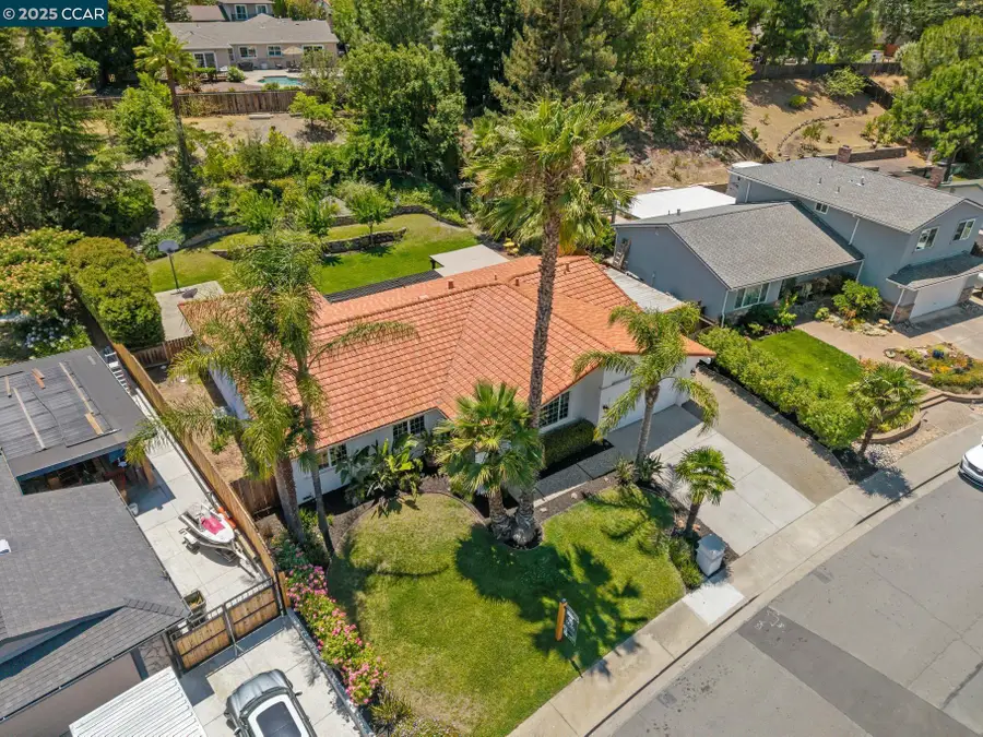 785 Bloching Cir, Clayton, CA 94517 - #3