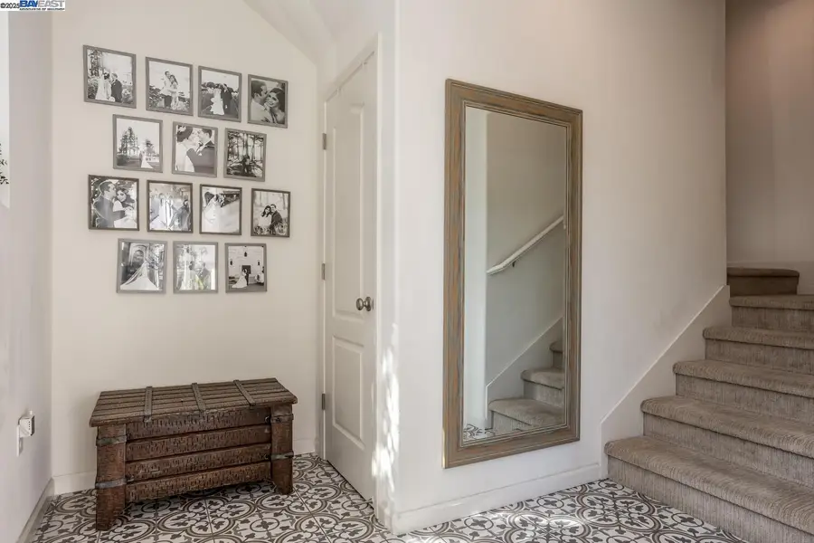 3077 Valley Of Hearts Del Pl #6, San Jose, CA 95136 - Image #3