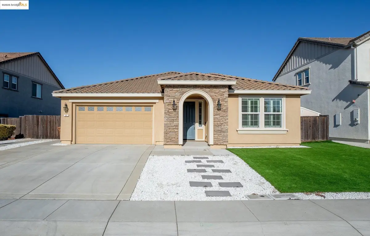 31 Rustic Ct, Oakley, CA 94561 - Image #1