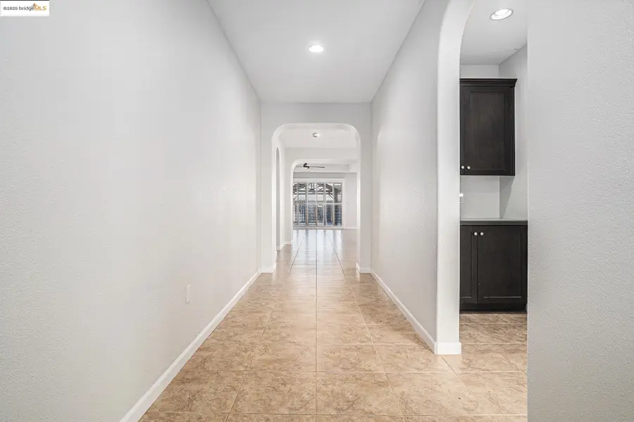 31 Rustic Ct, Oakley, CA 94561 - Image #3