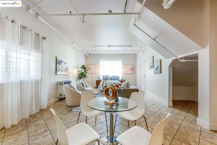 2842 Adeline St #6, Oakland, CA 94608 - Image #2