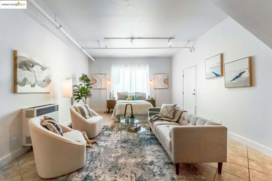 2842 Adeline St #6, Oakland, CA 94608 - Image #3