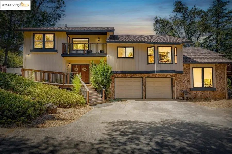 23642 Porcina Way, Columbia, CA 95310 - Image #2