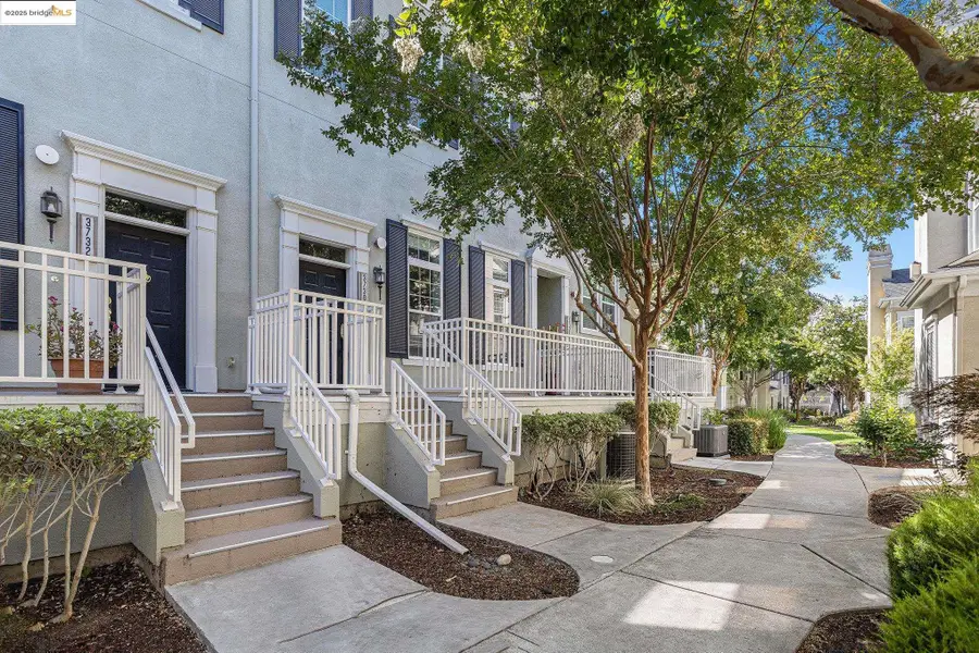 3730 Whitworth Dr, Dublin, CA 94568 - Image #2