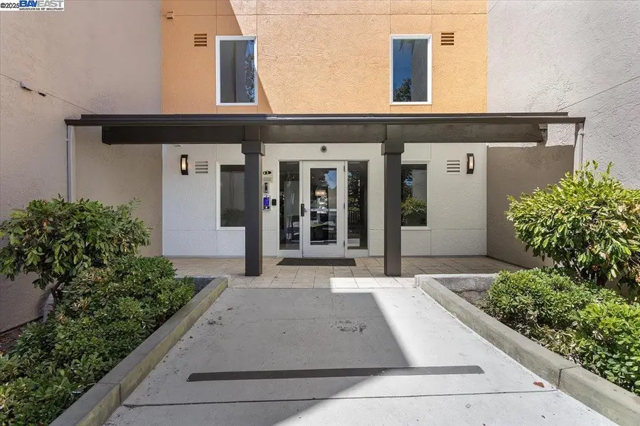 1318 B Street #314, Hayward, CA 94541 - Image #2