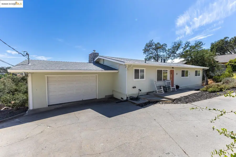 677 E. Oakside Drive, Sonora, CA 95370 - Image #2