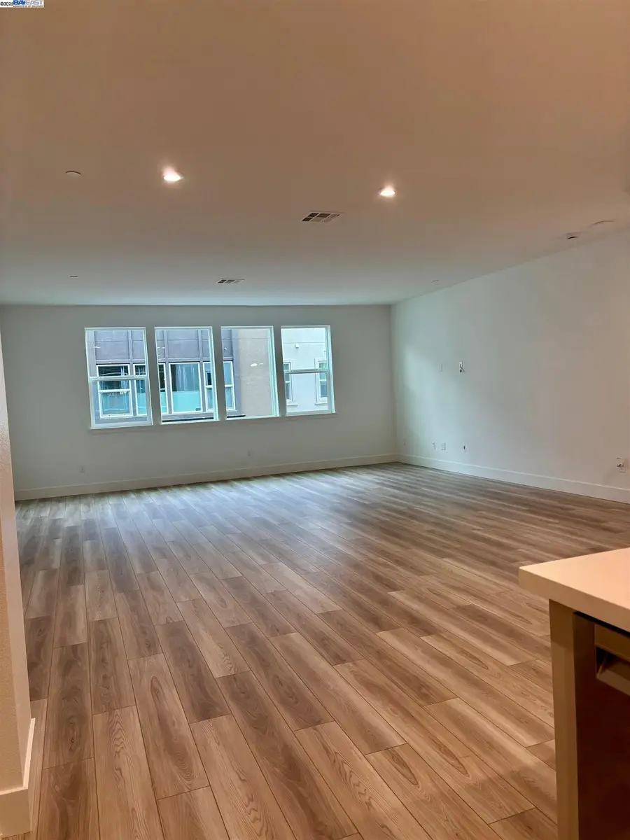 964 Blaise Lane #1004, Morgan Hill, CA 95037 - Image #3