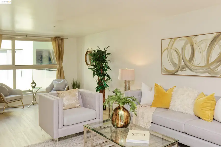 1201 Pine St #315, Oakland, CA 94607 - Image #2