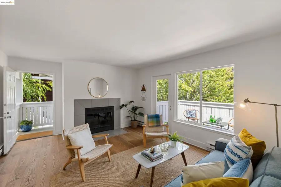 166 Bayside Ct, Richmond, CA 94804 - Image #2