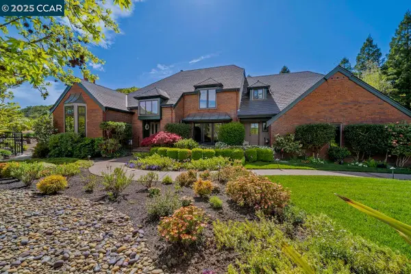 29 Brandt Dr, Moraga, CA 94556