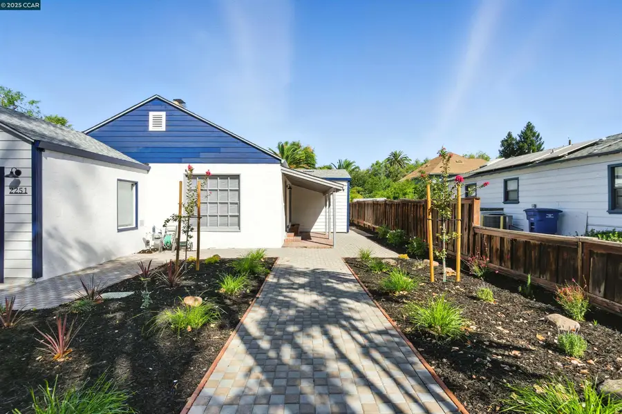2251 Pacheco St, Concord, CA 94520 - Image #3