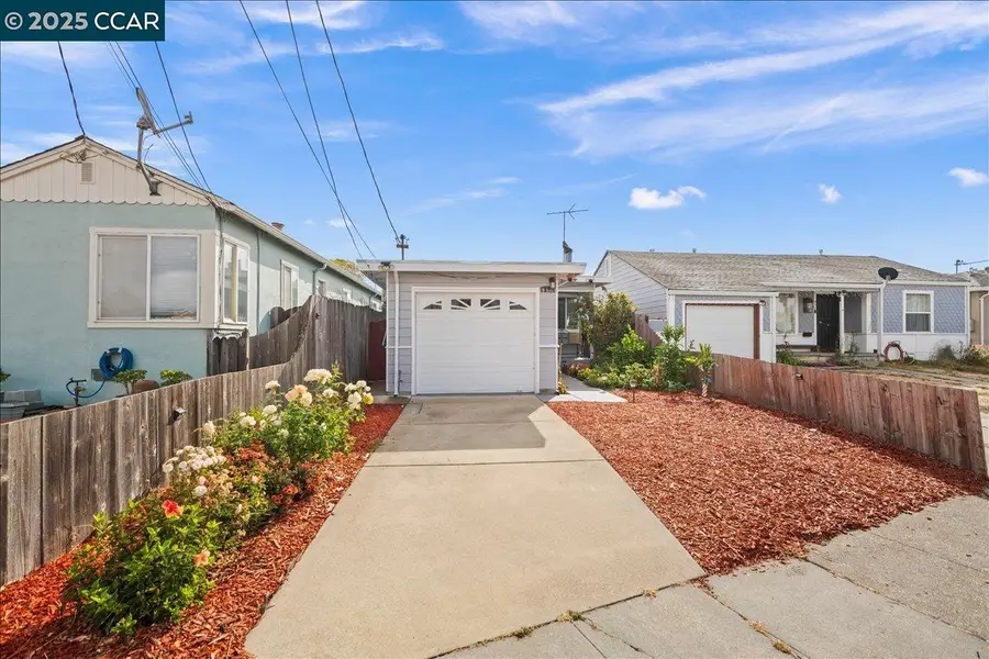 956 Wilson Ave, Richmond, CA 94805 - Image #2