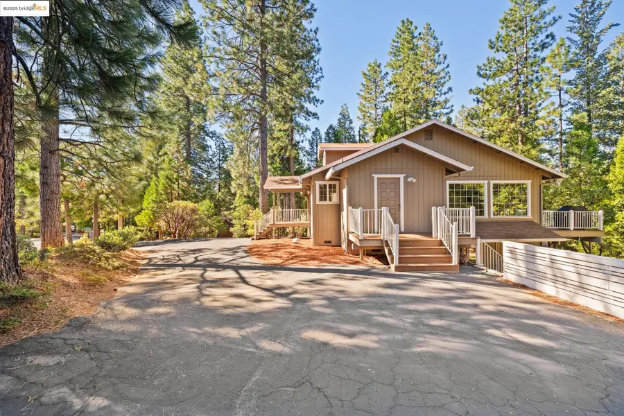 23890 Yellow Pine Rd, Twain Harte, CA 95383 - Image #3