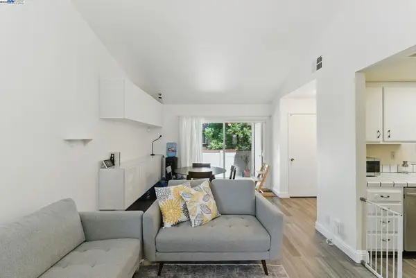 6198 Civic Terrace Ave #A, Newark, CA 94560