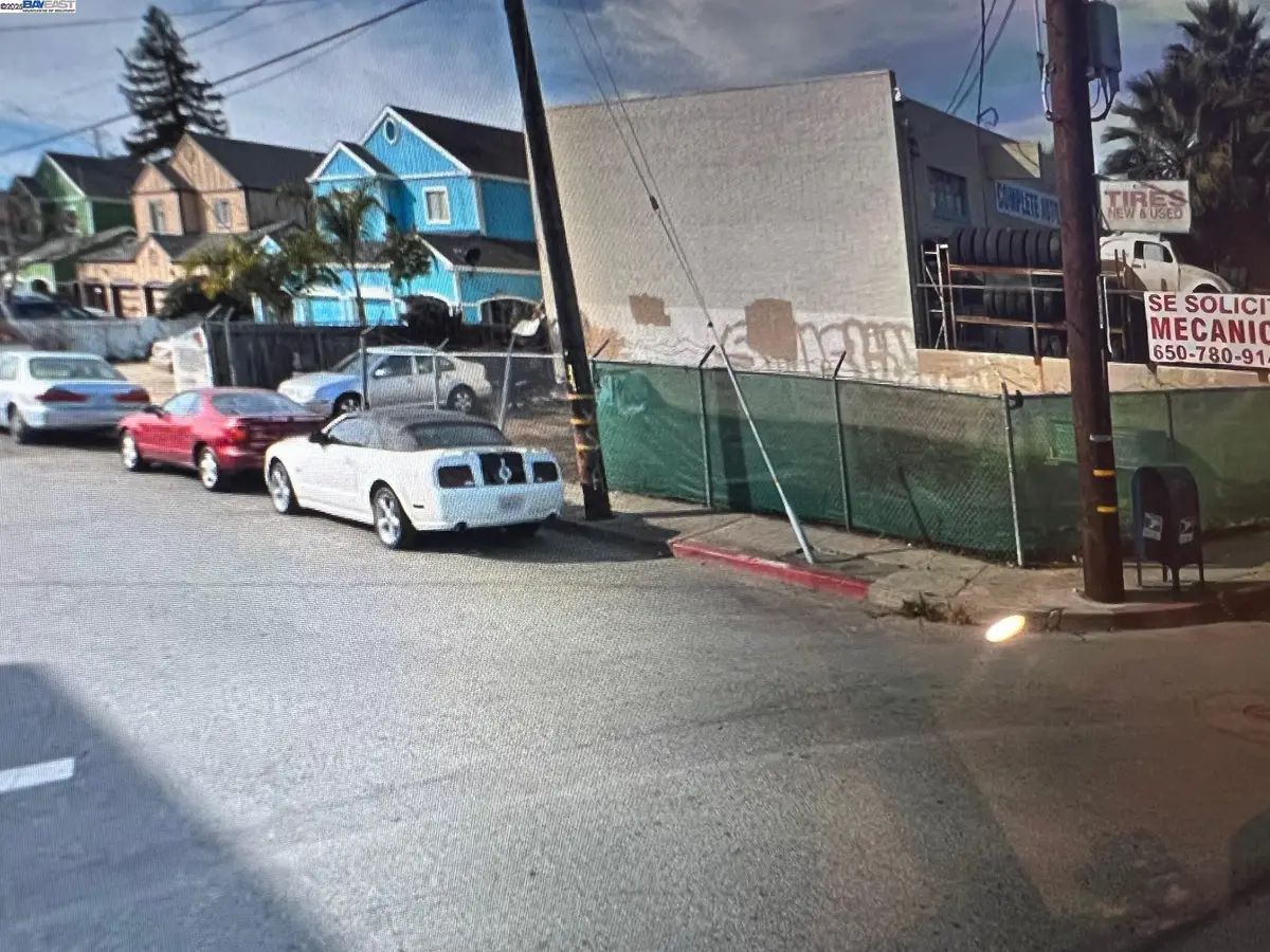 2798 Middlefield Rd, Redwood City, CA 94063 - #1