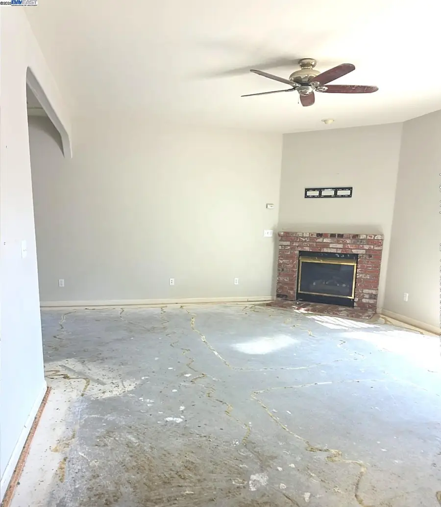 814 Kingman Dr, Vacaville, CA 95687 - Image #3