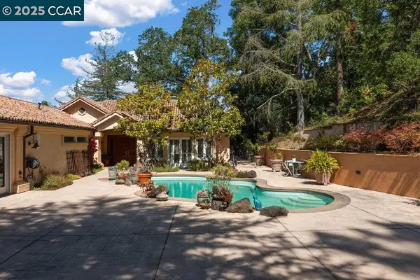 3949 Canyon Dr, Lafayette, CA 94549