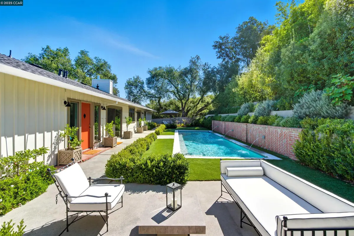 47 Charles Hill Cir, Orinda, CA 94563 - Image #1