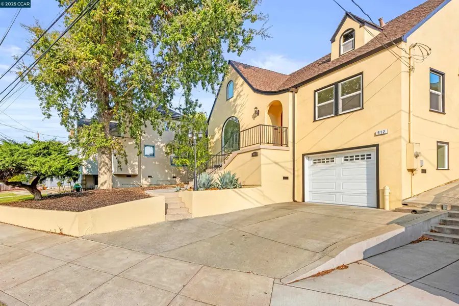 912 Brown St, Martinez, CA 94553 - Image #2