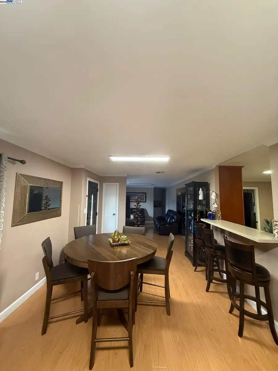 28290 Applegate, Hayward, CA 94545 - Image #3