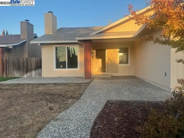 607 Crested Dr, Suisun City, CA 94585 - Image #2