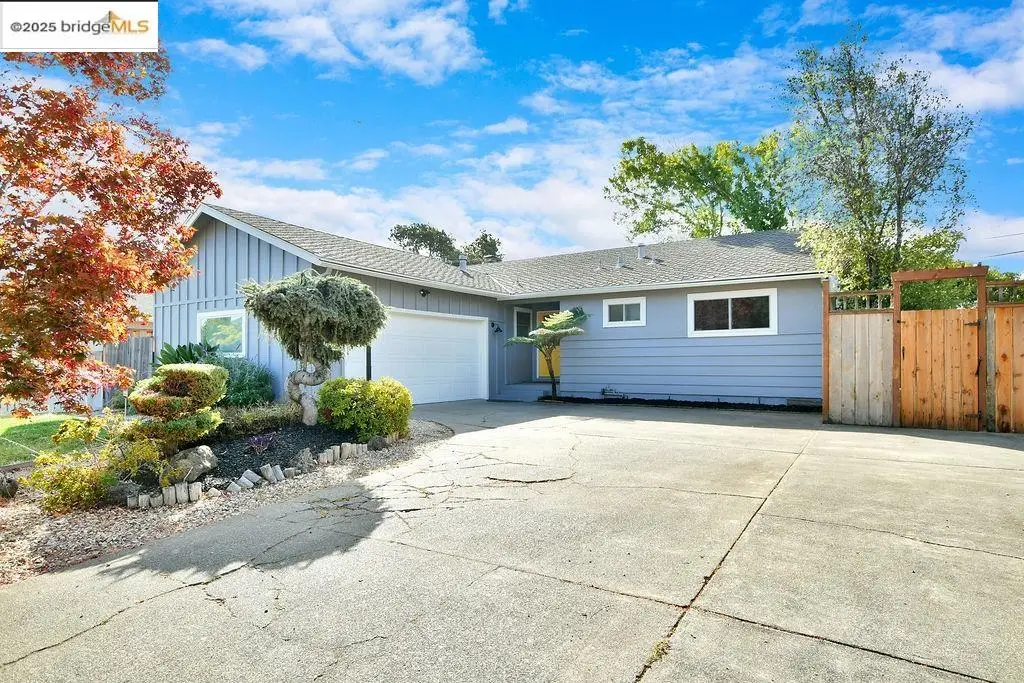 2449 Center Rd, Novato, CA 94947 - Image #1