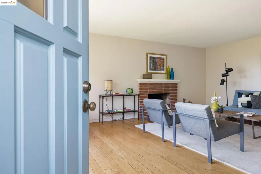 4686 Davenport Ave, Oakland, CA 94619 - Image #3