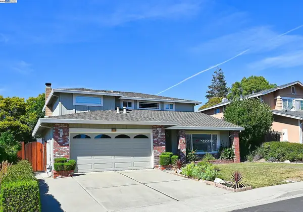 6746 Sapphire St, Dublin, CA 94568