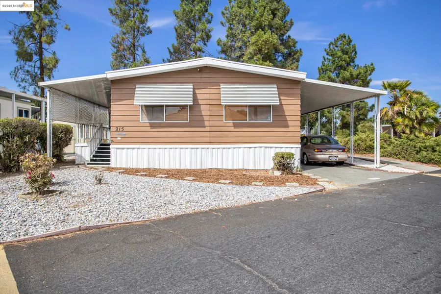 215 Maui Dr #215, Pittsburg, CA 94565 - Image #3