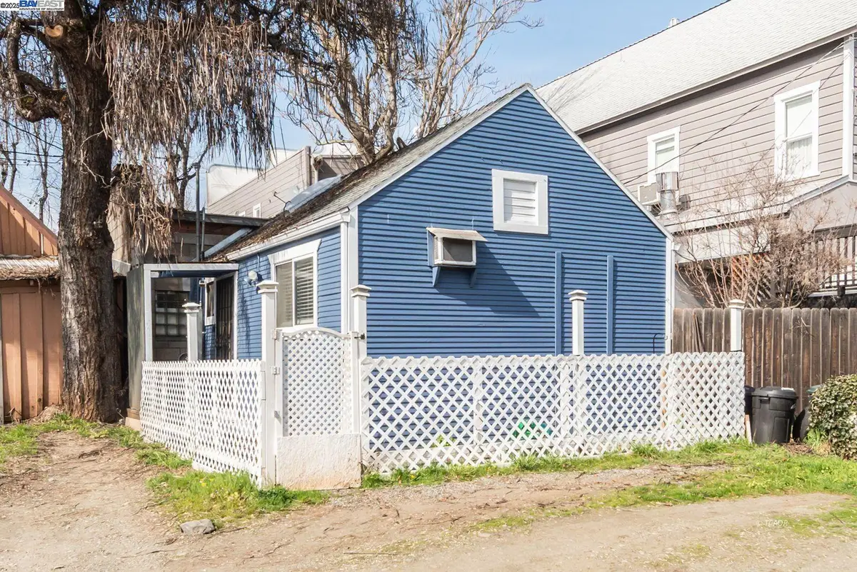 493 Main St., Weaverville, CA 96093 - Image #1