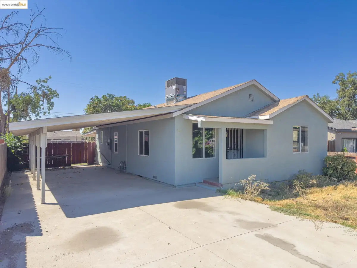 710 Atlantic Dr, Modesto, CA 95358 - Image #1