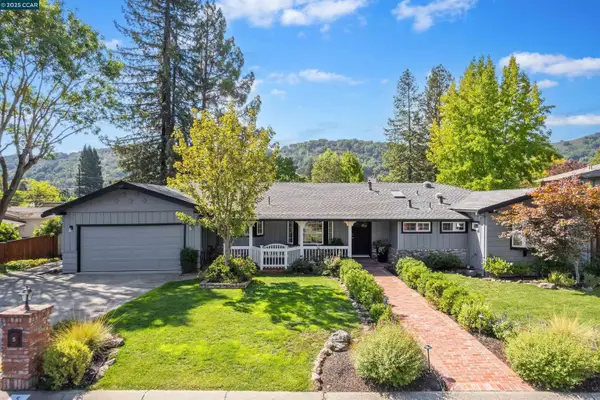 5 Corte Sombrita, Orinda, CA 94563