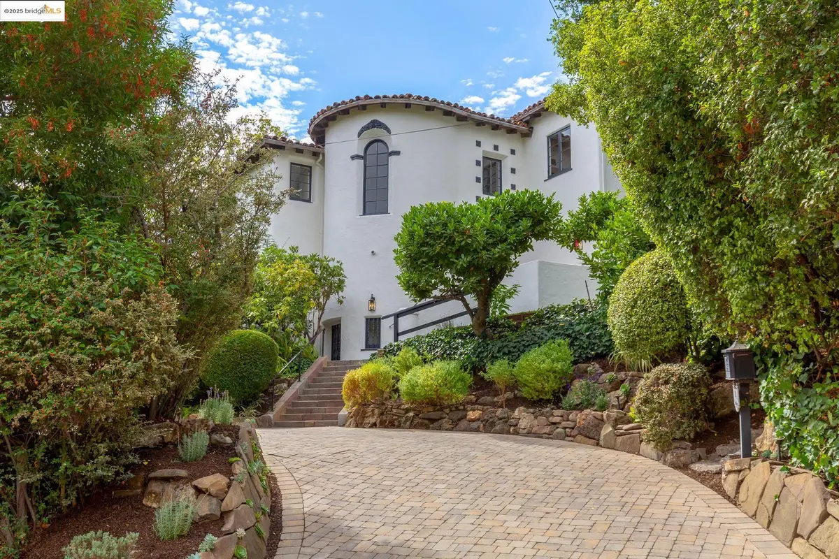 191 Indian Rd, Piedmont, CA 94610 - Image #1