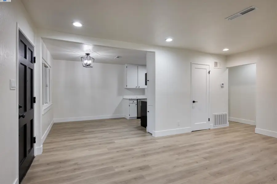 313 Concord St, Vallejo, CA 94591 - Image #2