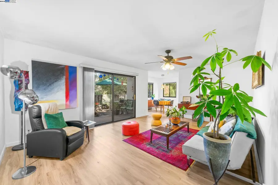 900 Cambridge Drive #53, Benicia, CA 94510 - Image #3