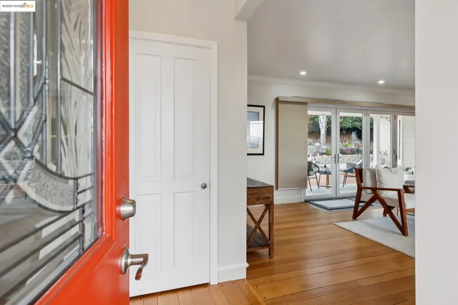 1034 Navellier St, El Cerrito, CA 94530 - Image #3