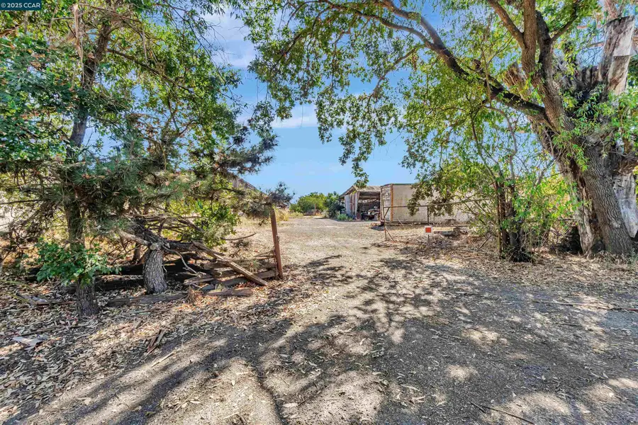 21200 Silva Road, Sonoma, CA 95476 - #3