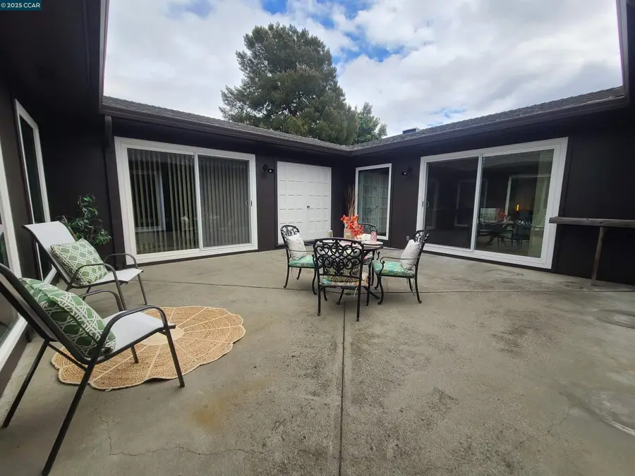 725 Vaqueros Ave, Rodeo, CA 94572 - Image #3