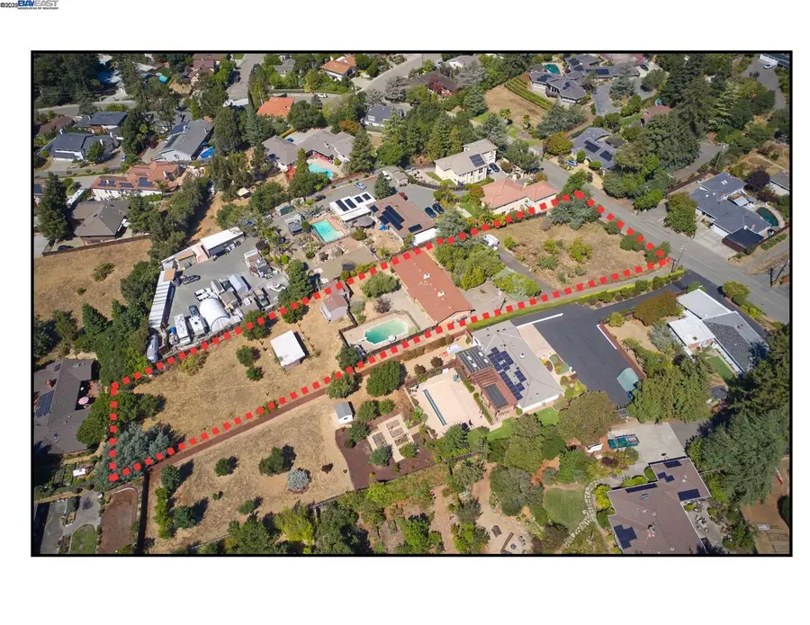 4597 Ewing Rd, Castro Valley, CA 94546 - Image #3