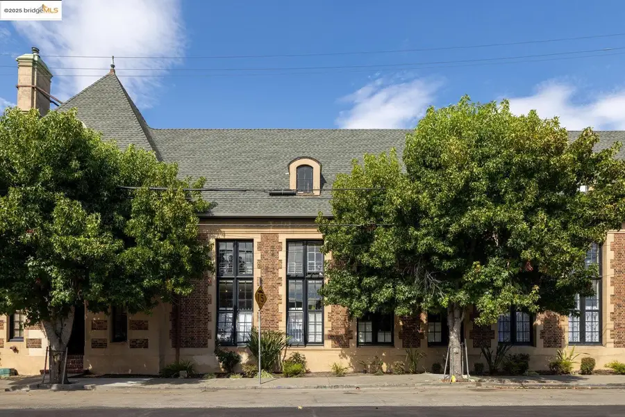 730 29th Street #107, Oakland, CA 94609 - Image #2