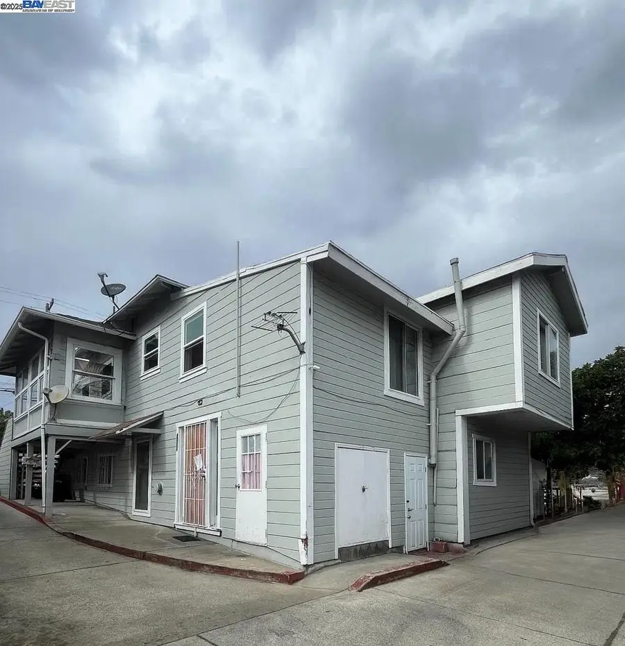 2158 High St, Oakland, CA 94601 - Image #2