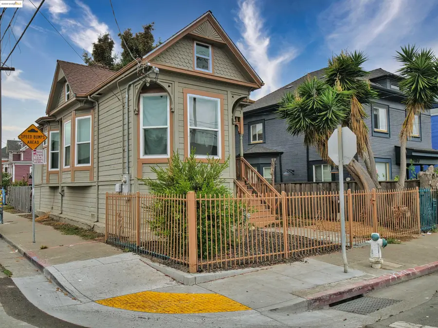 2103 Myrtle St, Oakland, CA 94607 - Image #2