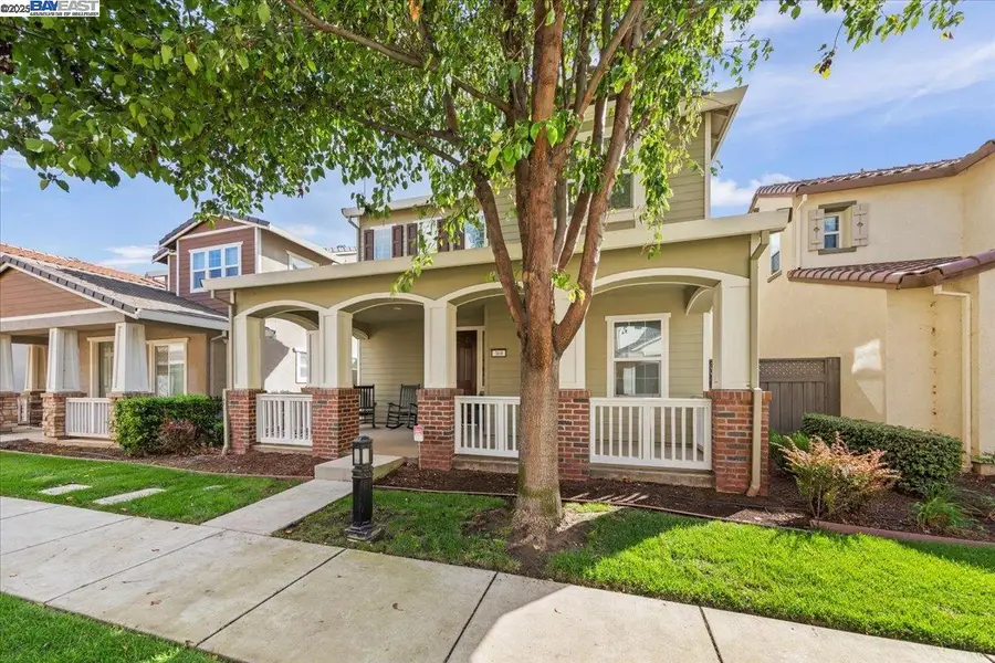 369 W Tuscan Ln, Mountain House, CA 95391 - Image #2