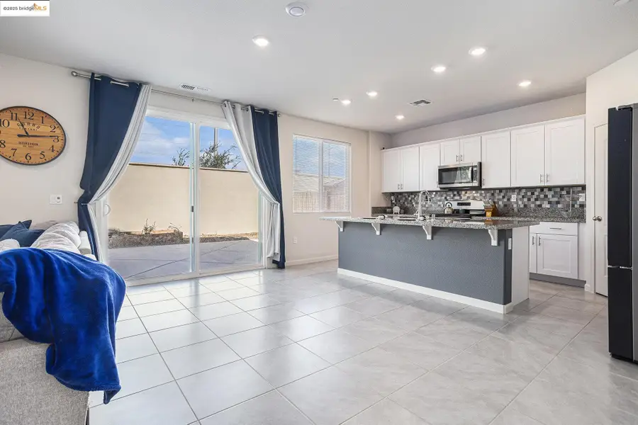 868 Diamante Way, Oakley, CA 94561 - Image #3