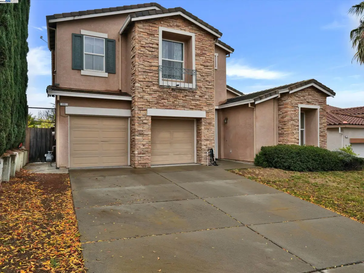 11 San Tomas Ct, Pittsburg, CA 94565 - Image #1