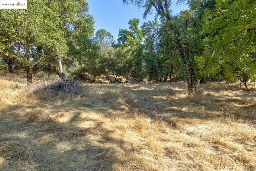 20351 Tuttletown Road, Sonora, CA 95370 - Image #3