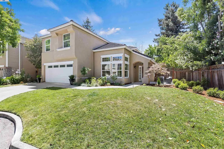 1687 Silverwood Ct, Danville, CA 94526 - Image #2