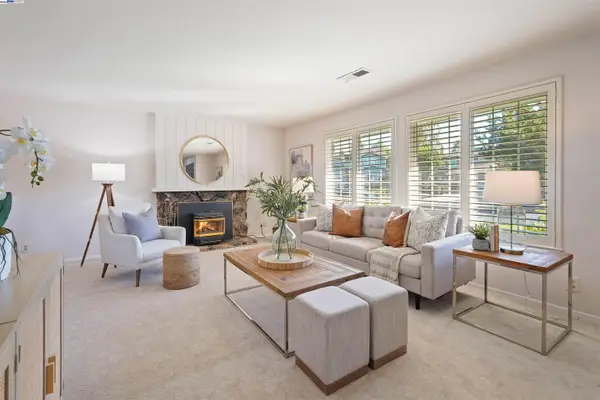 526 Malbec Ct, Pleasanton, CA 94566