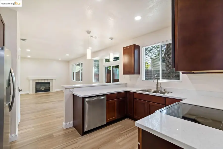 521 Freemark Ln, Oakley, CA 94561 - Image #3